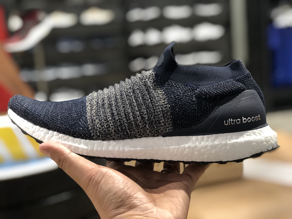 ultraboost laceless review